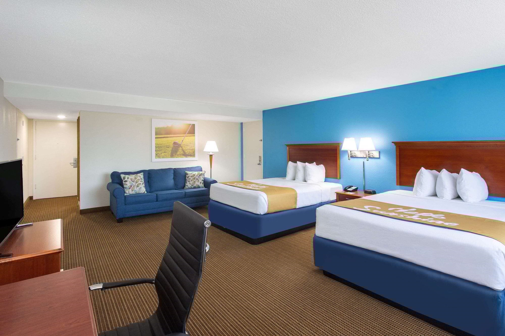 DELUXE, 2 QUEEN BEDS