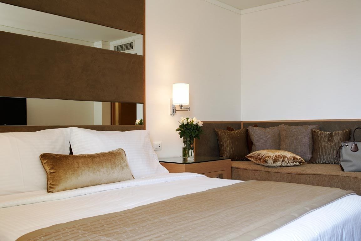 غرفة متصلة عائلية بسرير كوين وسريرين فرديين بإطلالة على المدينة بغرفتي نوم، Galaxy Hotel Iraklio 2/8