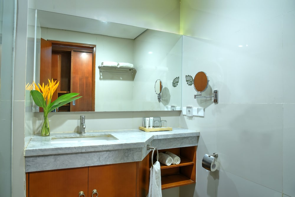 Oak Tree Emerald Semarang 26/52