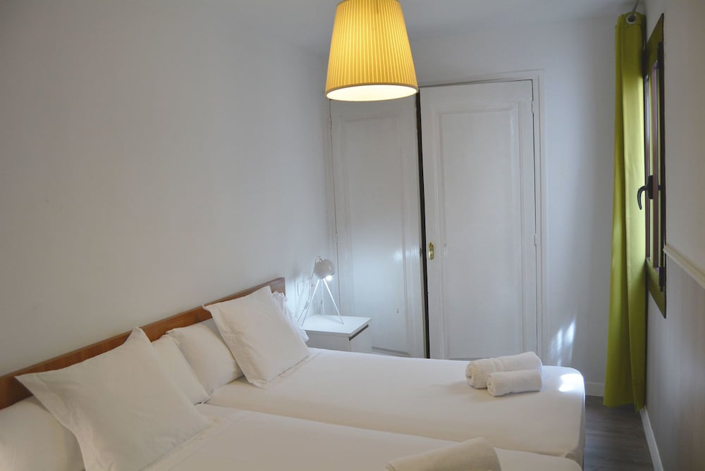 Suite Home Sagrada Familia 12/81