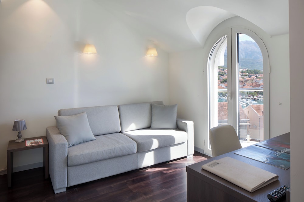 Hotel Palma 24/34