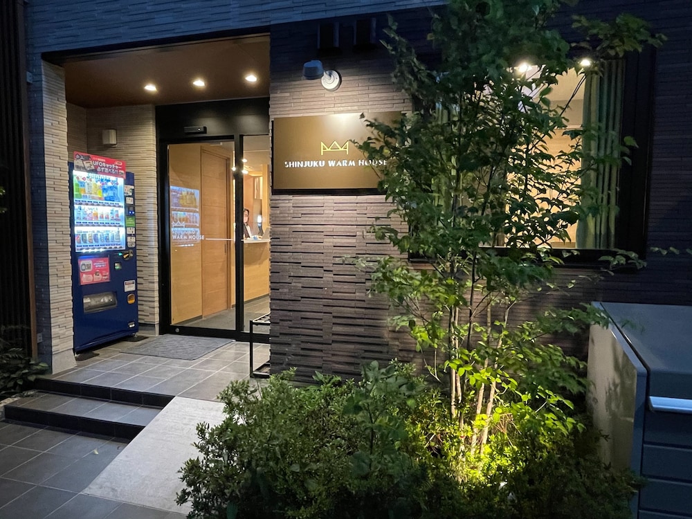 Shinjuku Warm House 39/50