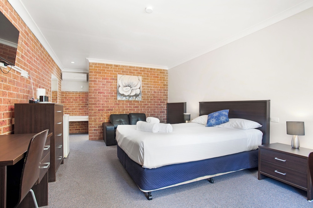 غرفة ديلوكس بسرير كوين، Lake Macquarie Motor Inn 4/6