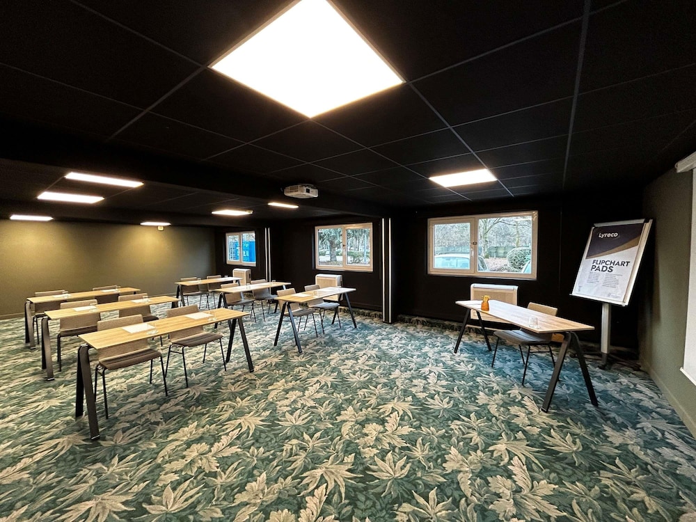 NOVOTEL ROUEN SUD 37/72