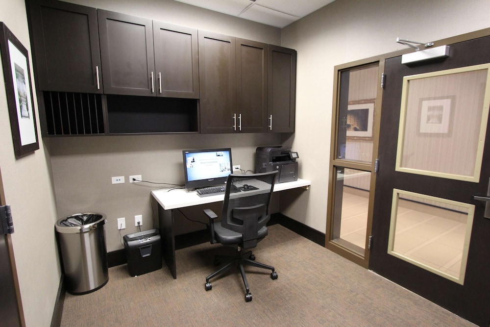 Hilton Garden Inn Findlay 60/80