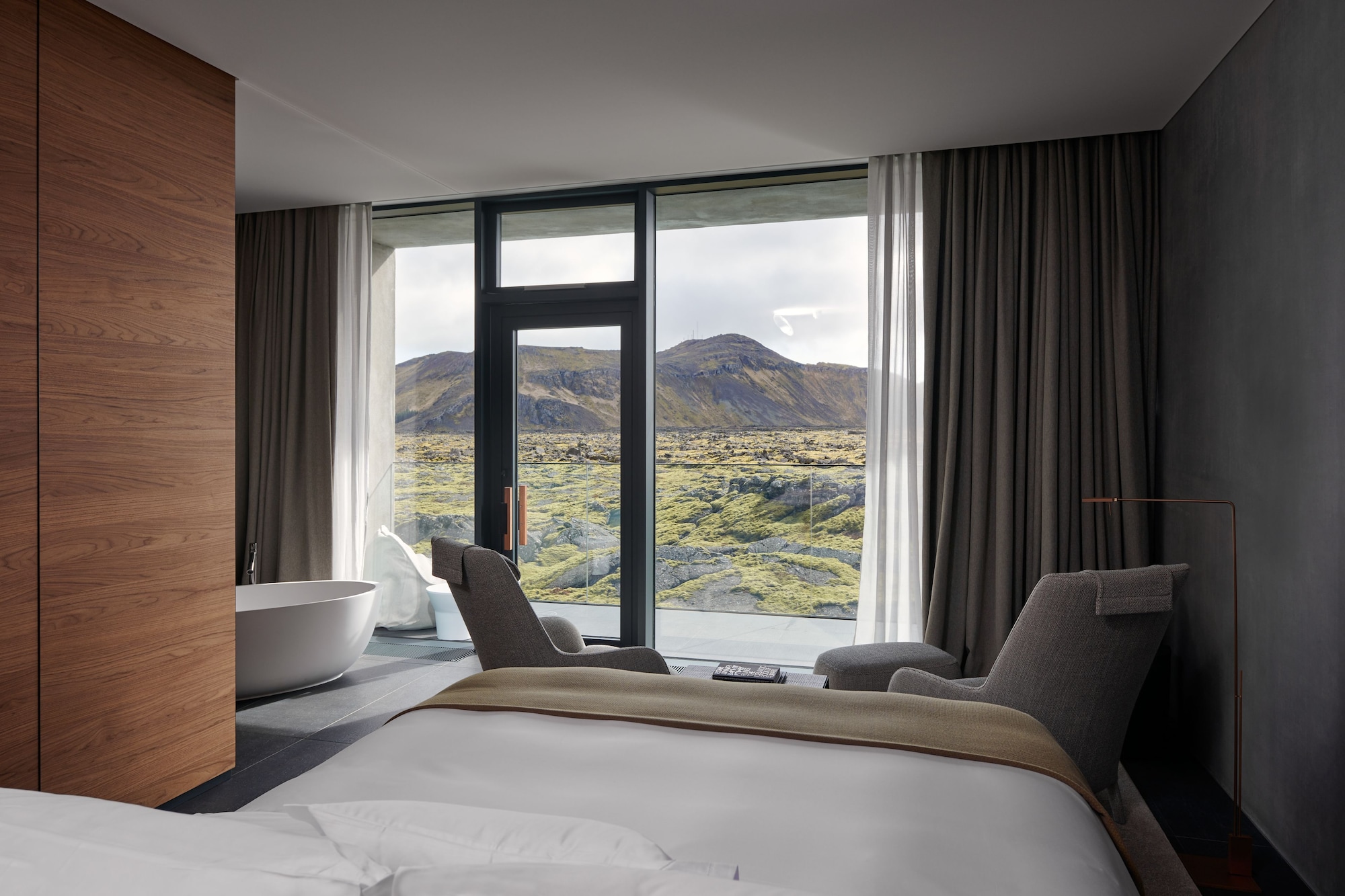 Mos, Junior Suite, King Bed