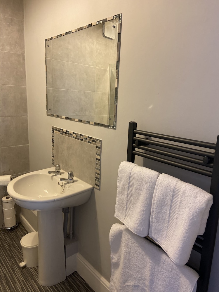 The Mountview 49/50