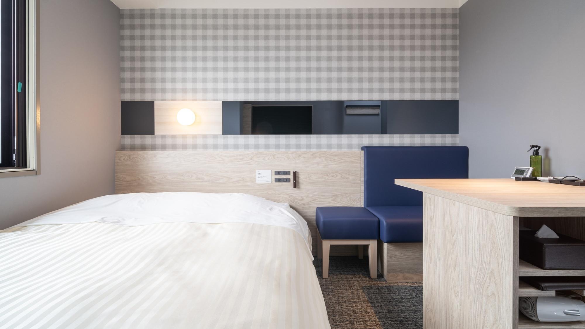 Business, Double Bed