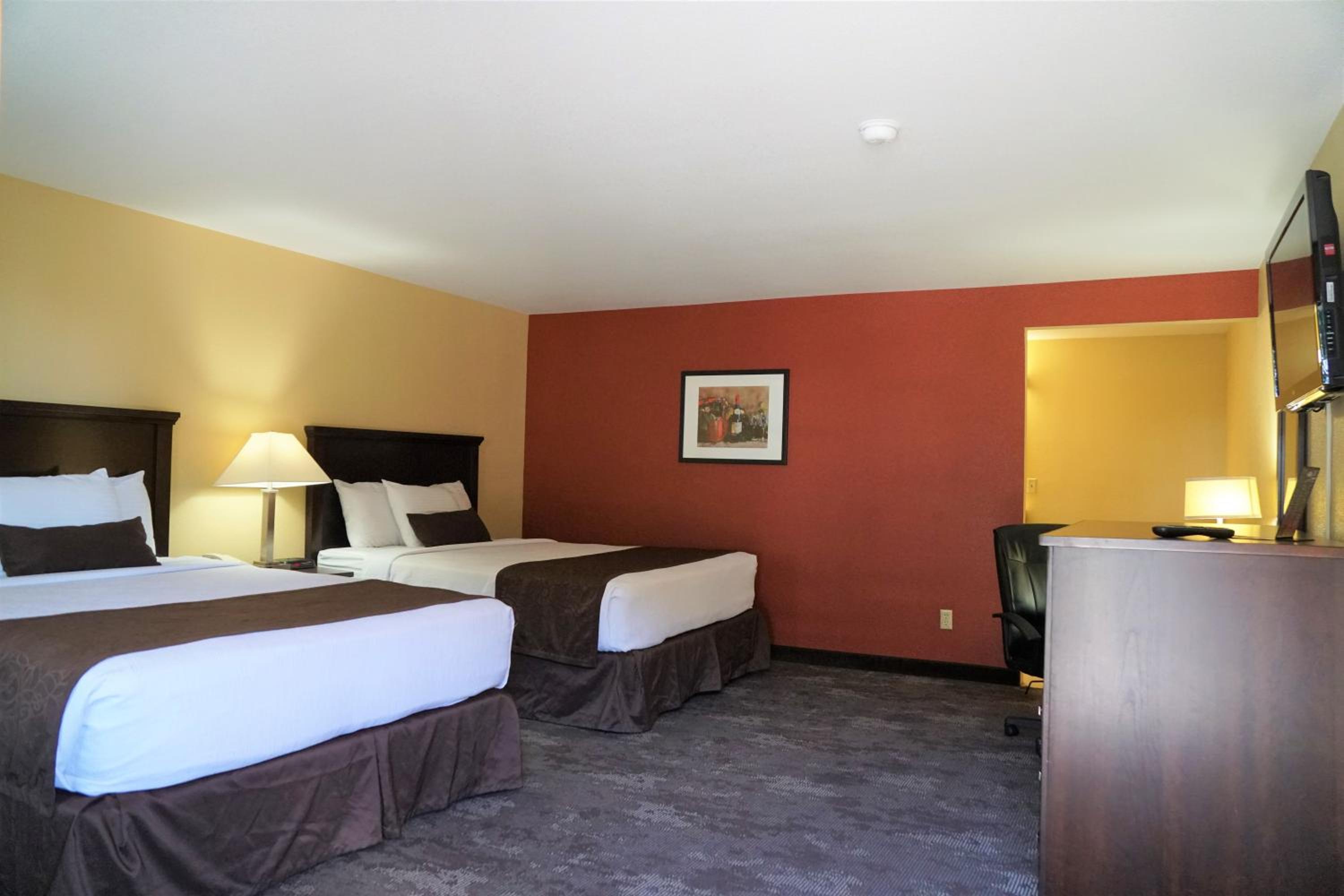 Standard, 2 Queen Beds