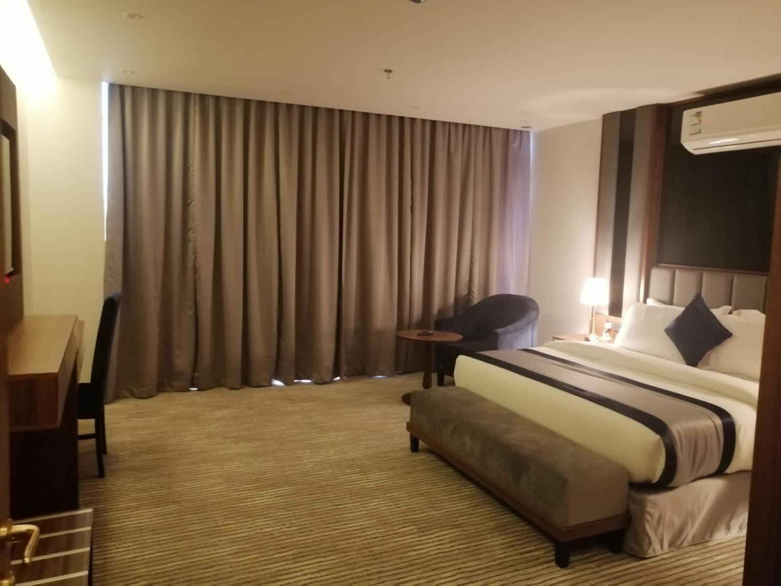 فندق توليب فيو(Tulip View Hotel) 30/63