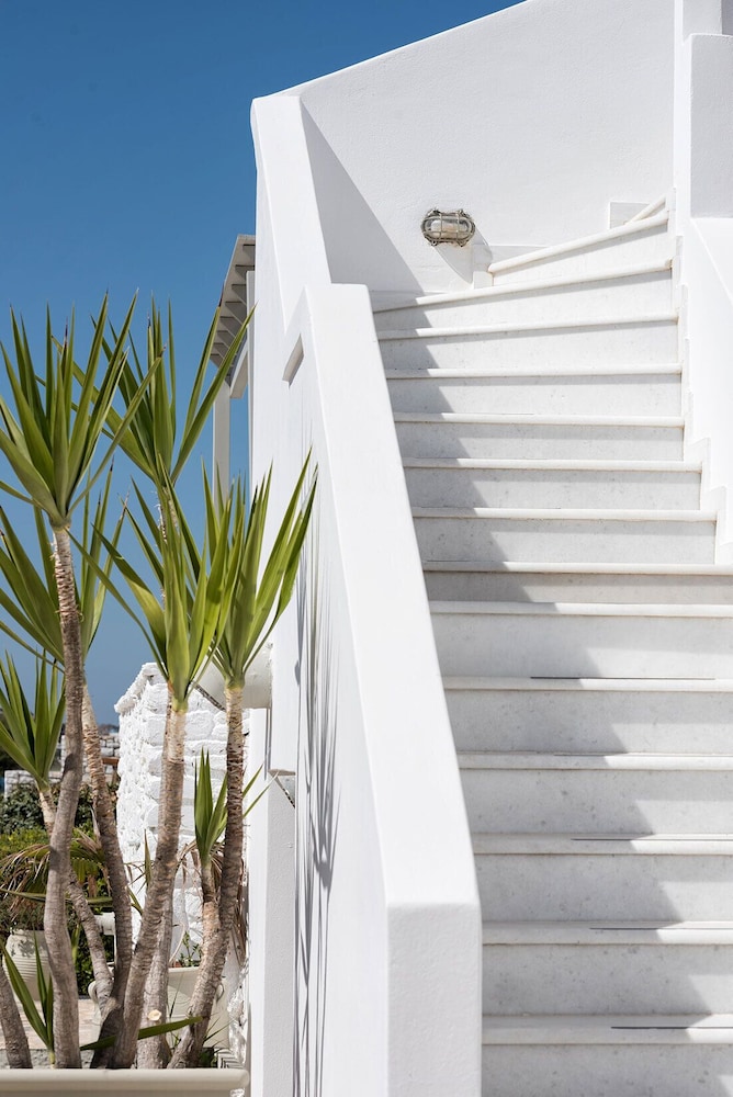 SAINT ANDREA SEA SIDE RESORT 6/70