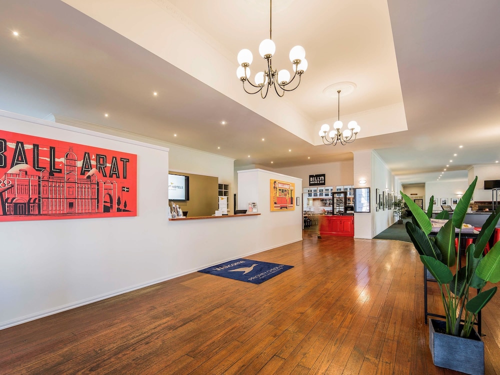 Mercure Ballarat Hotel and Convention Centre 8/70