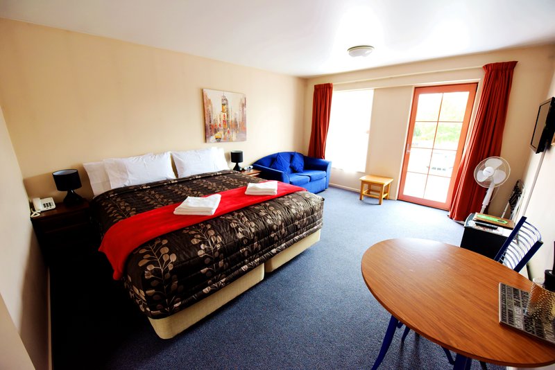 Addington Stadium Motel 6/38