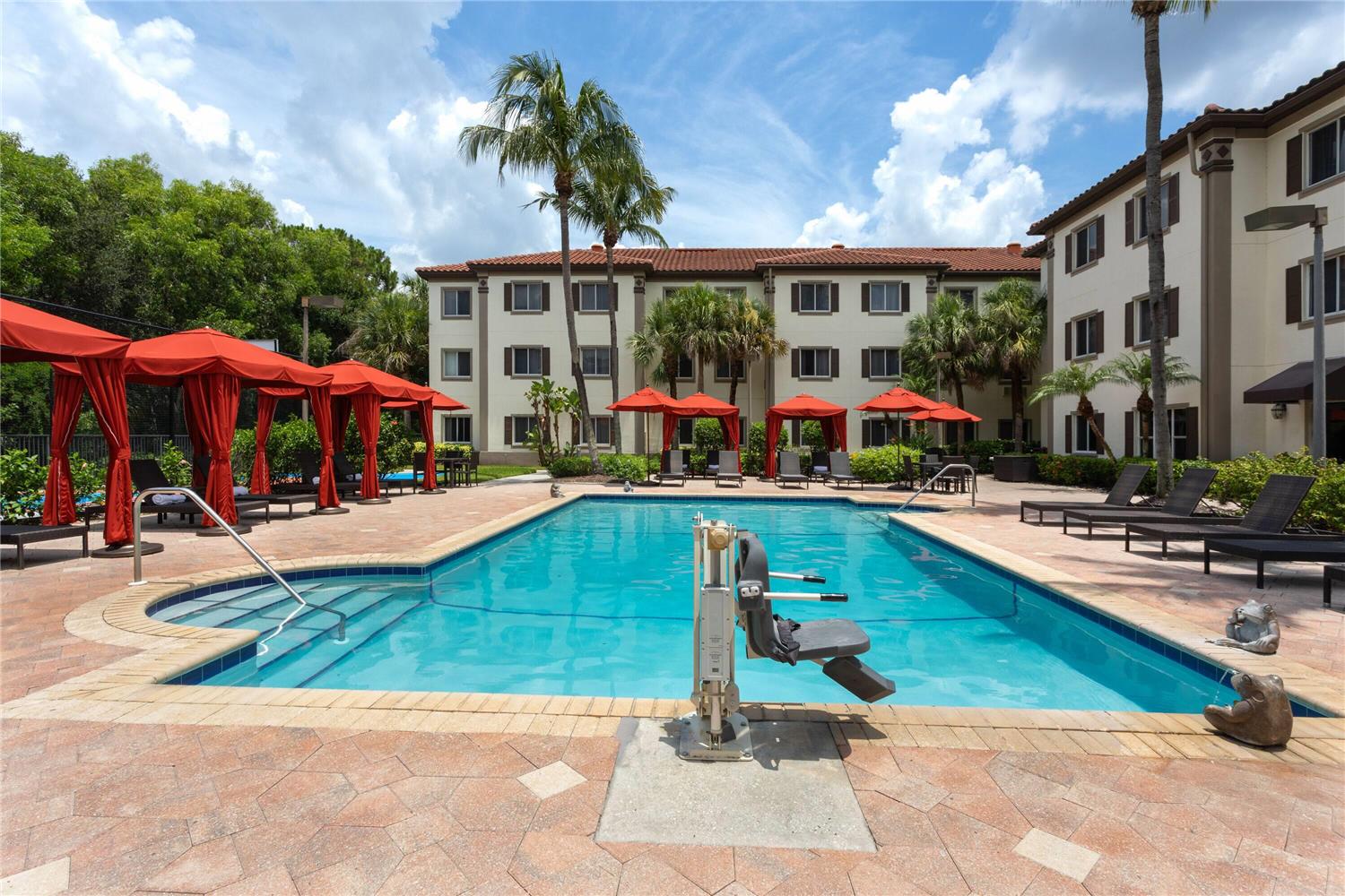 Hawthorn Extended Stay by Wyndham Naples 52/54