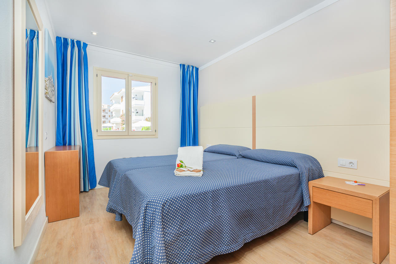 Aparthotel Flora 17/63