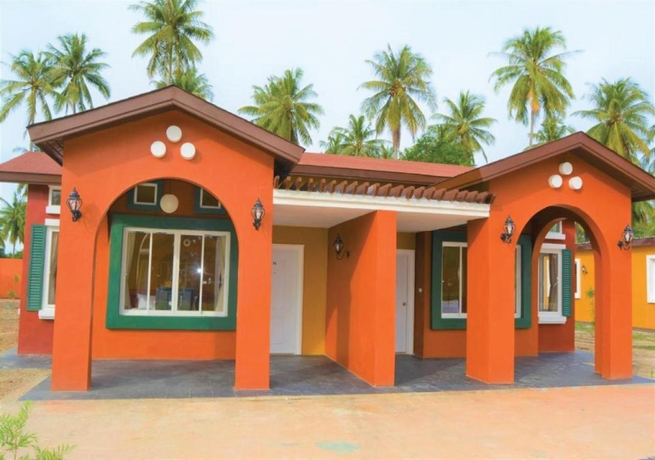 World Cat Hotel & Resort 4/92