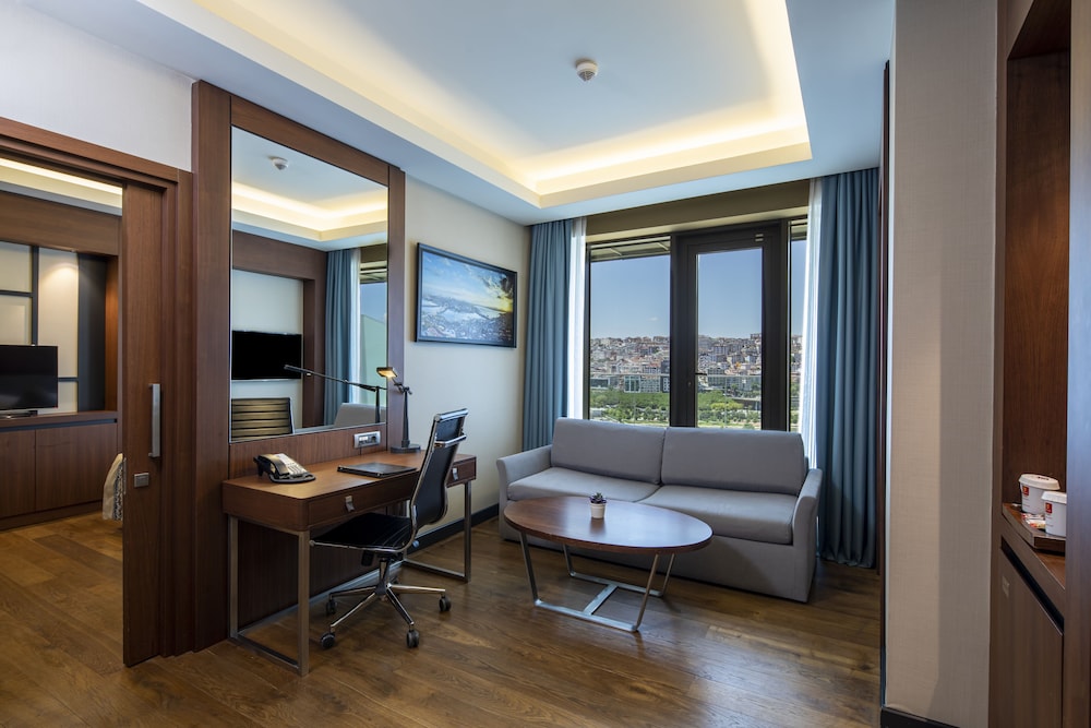 Arise Hotel Golden Horn 30/43