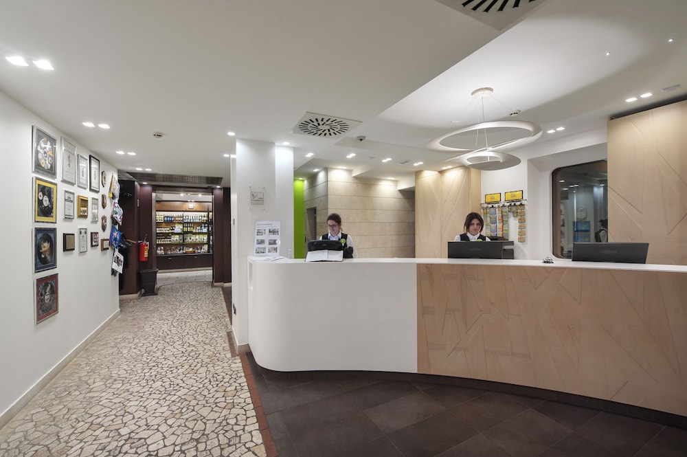 Hotel Testani 17/50