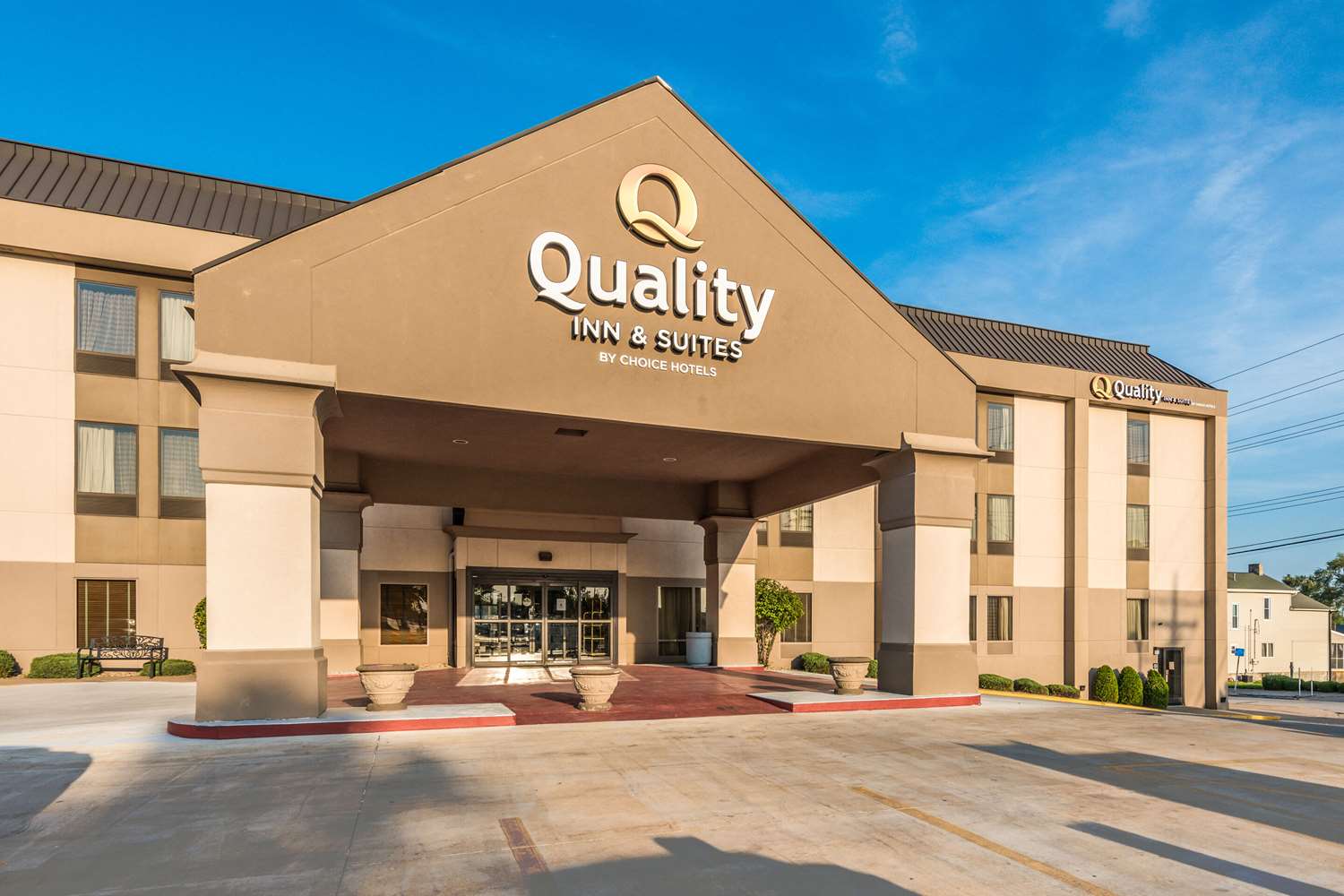 Quality Inn & Suites Quincy - Downtown 4/45