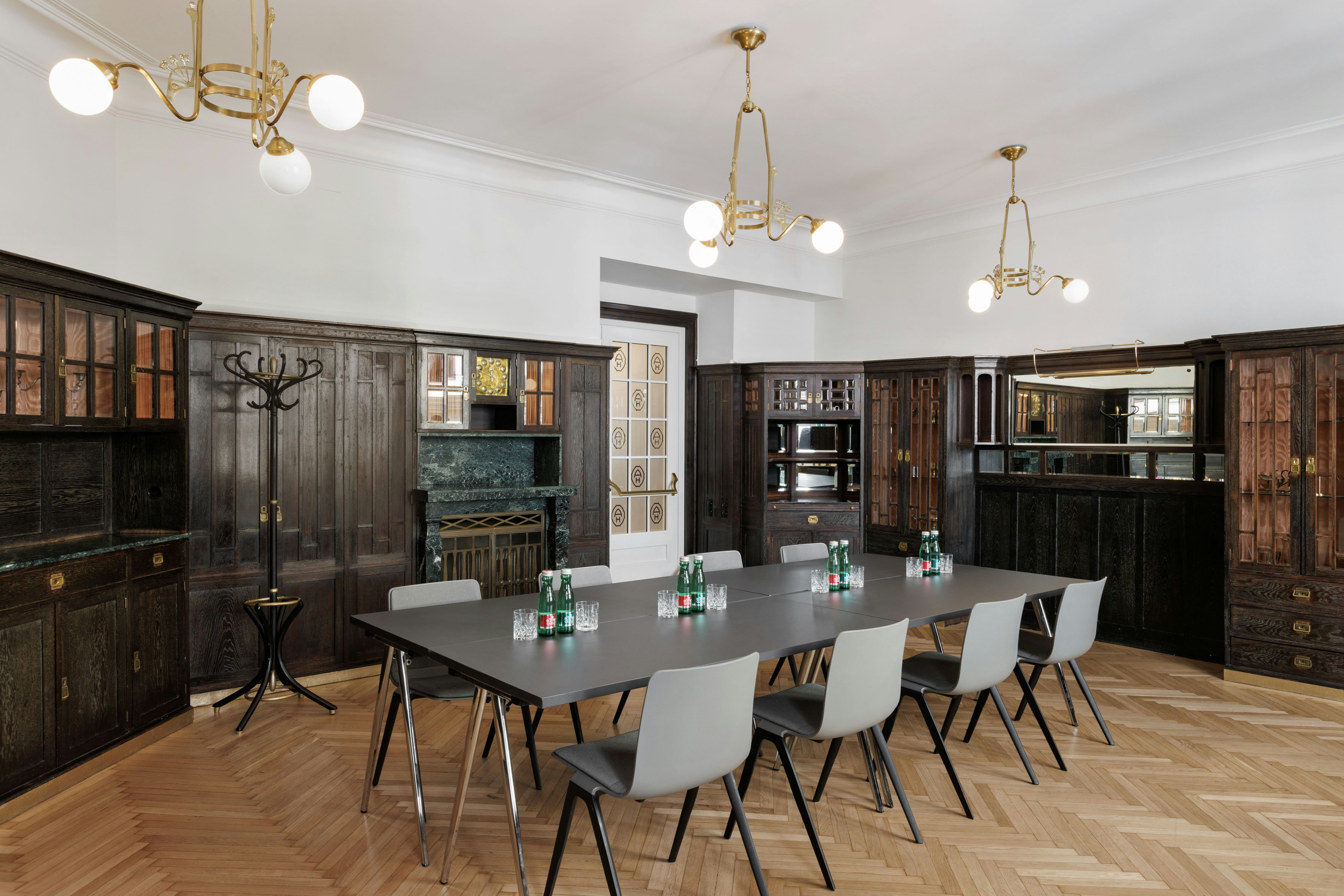 Hotel Astoria Vienna, Curio Collection by Hilton 45/54