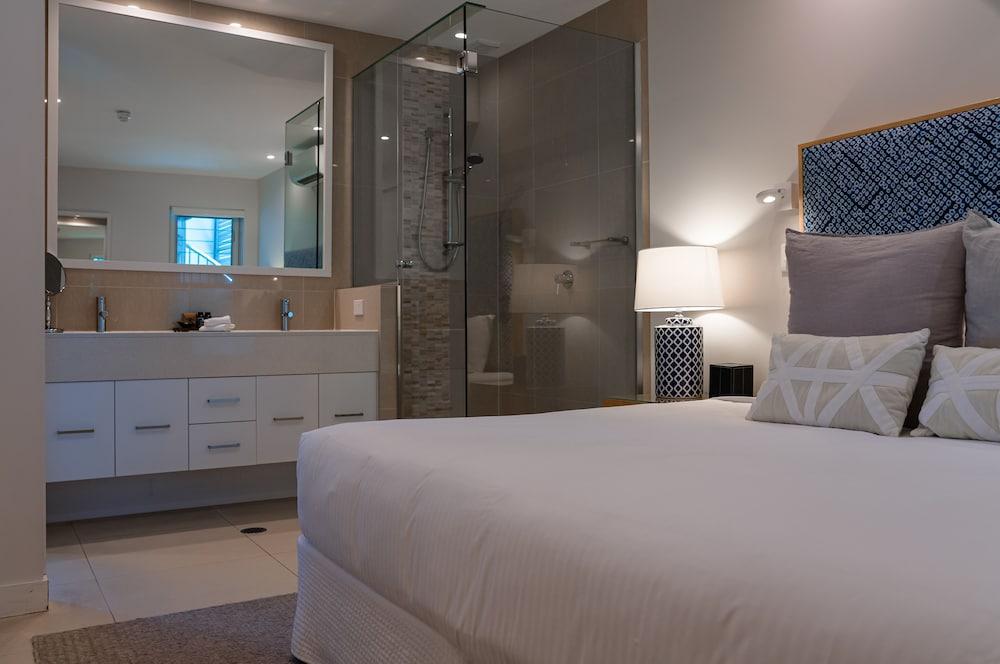 2 Bedrooms, Roof Top, Street, Spa