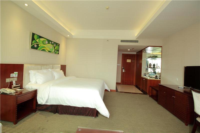 Lavande Hotel (Dongguan Tangxia Tianhong Shopping Center) 19/54