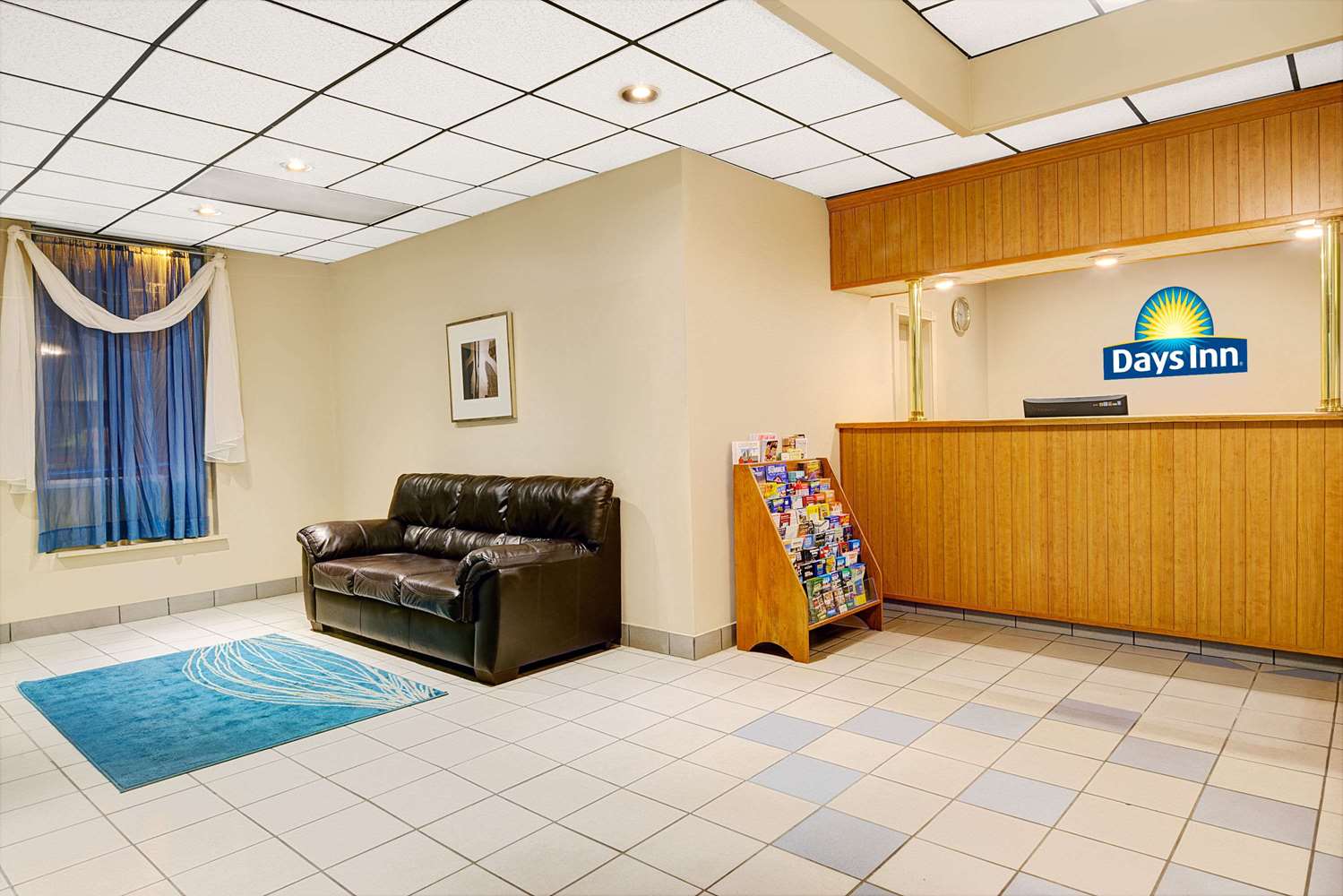 Days Inn by Wyndham Southington 7/25