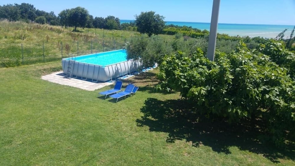Il Giardino Fra Gli Ulivi 32/56