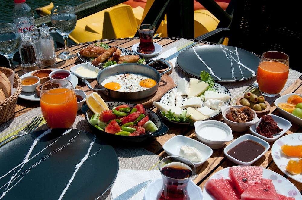 Agva Gizemli Nehir Hotel 65/69