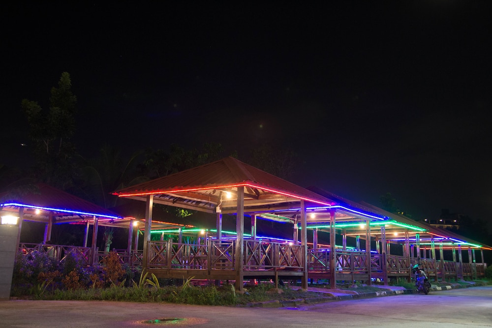 The Golden Bay Hotel Batam 5/53