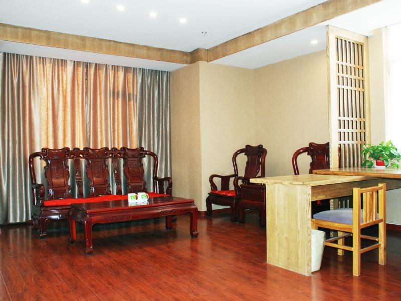 GreenTree Inn ShanDong WeiFang LinQu ZhanQian Road LuChuan Business Hotel 31/43