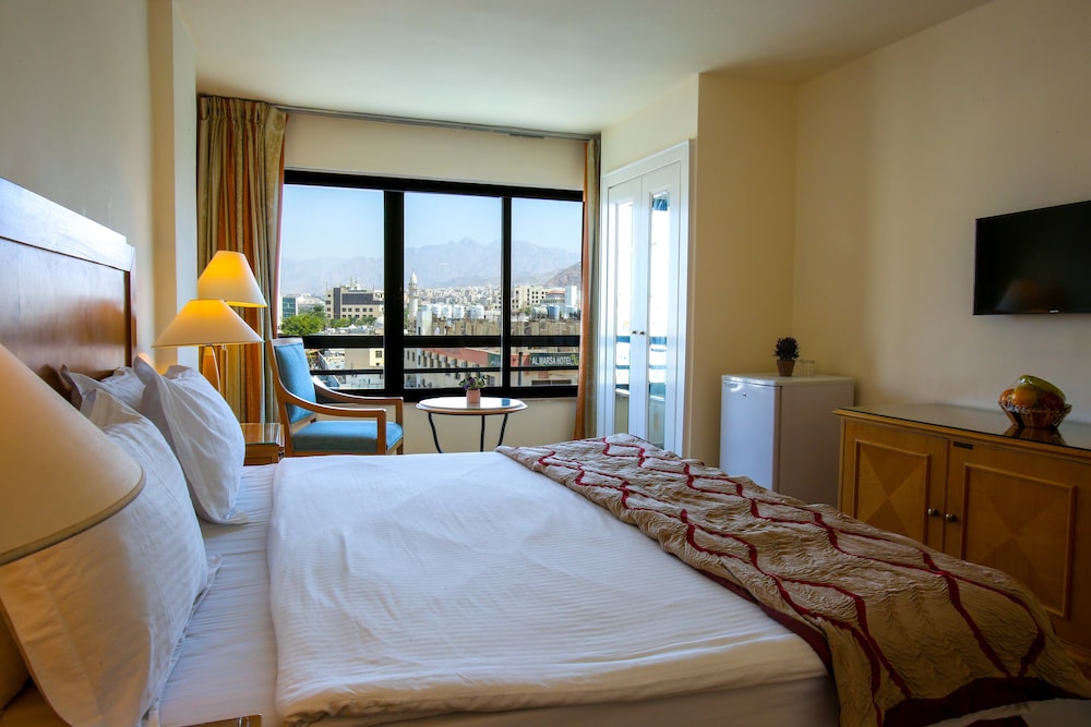MINA HOTEL 27/65