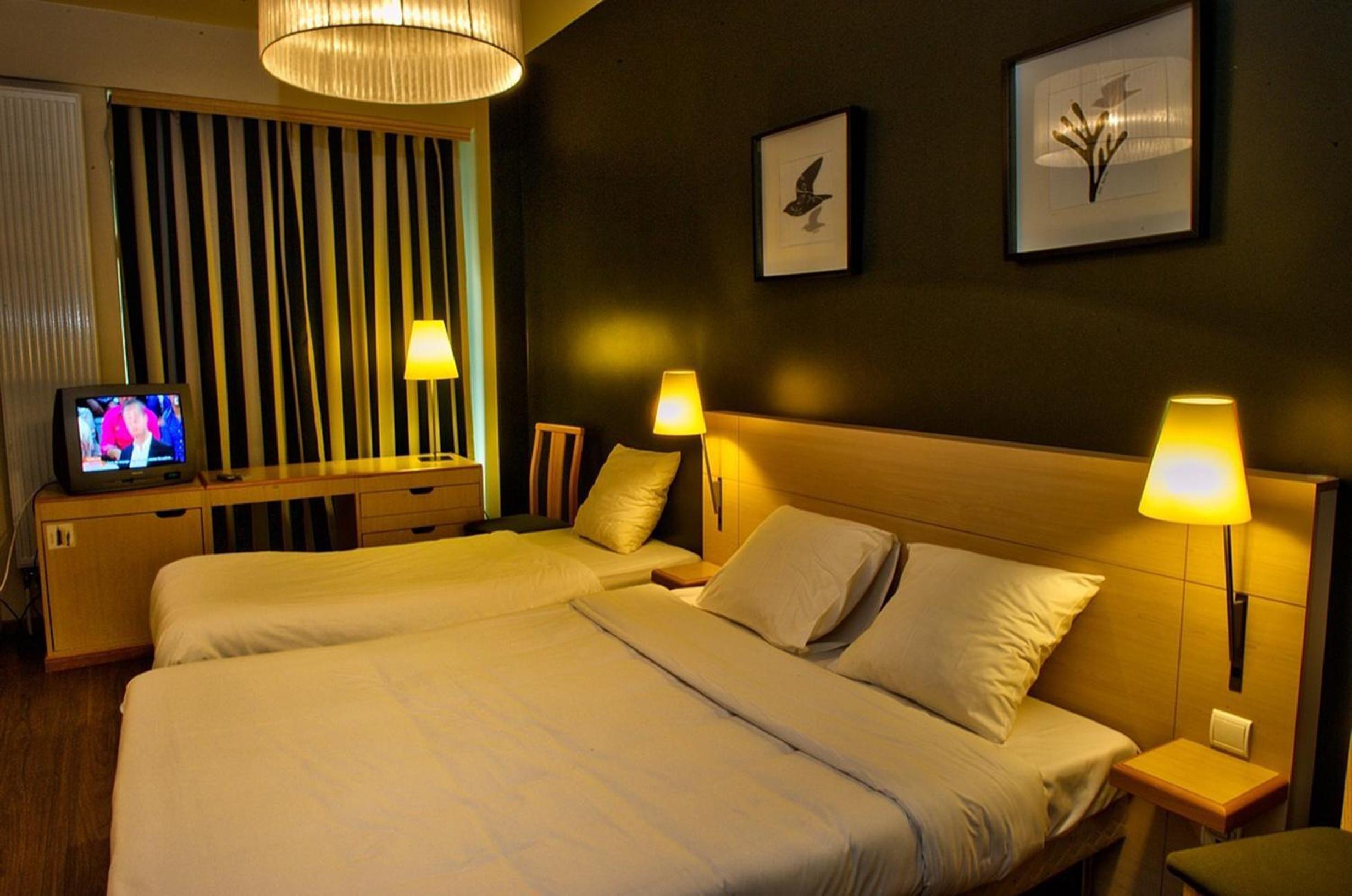 Hotel Aviation 12/37