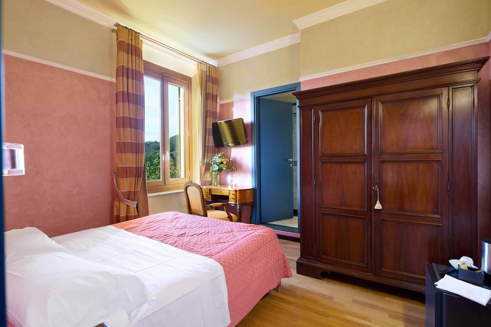 Grand Bellavista Palace 17/50