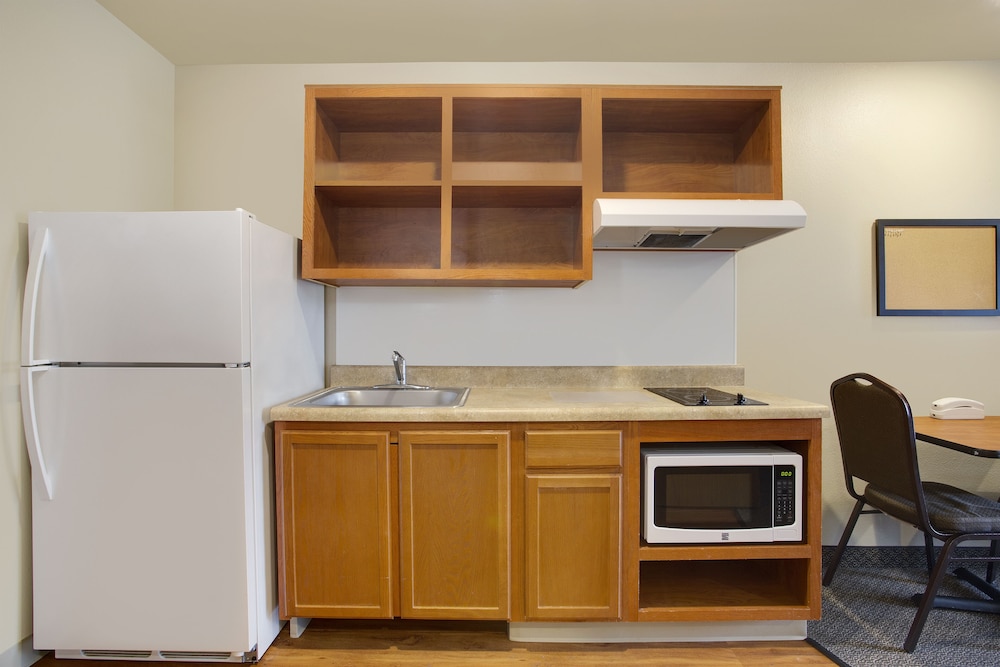 WoodSpring Suites Baton Rouge Airline Highway 45/54