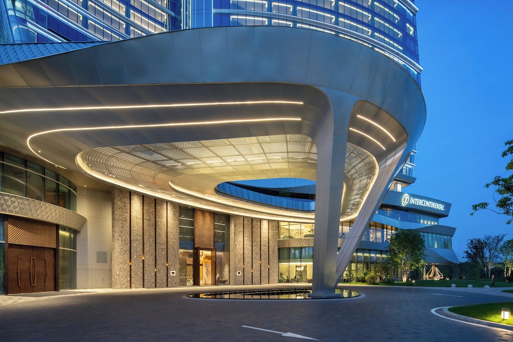 Intercontinental Huzhou Taihu South By Ihg، Huzhou 2/50