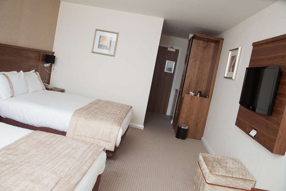 Holiday Inn Newcastle Gosforth Park By IHG 10/76