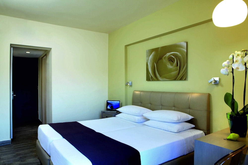 Mouikis Hotel Kefalonia 17/76