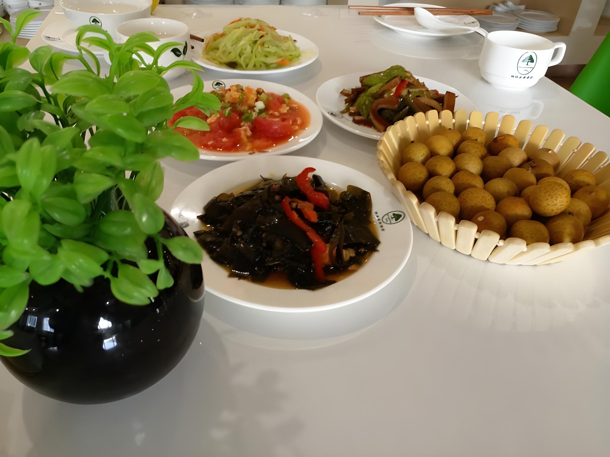 GreenTree Inn Xuancheng Jingxian Wannan First Street Express Hotel 30/52