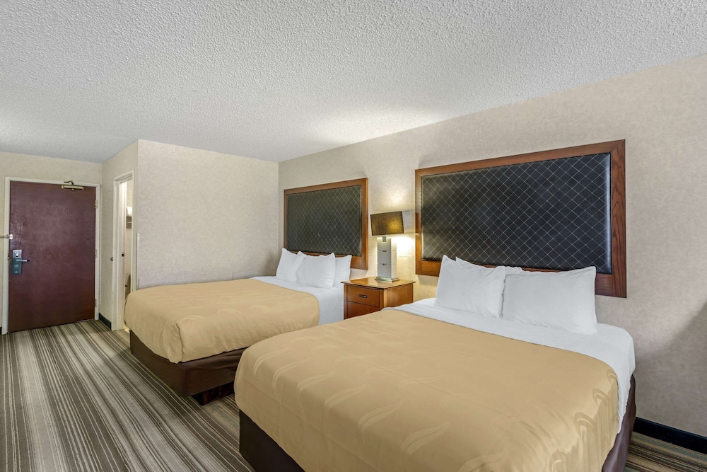 غرفة قياسية بسريرين كوين، Spark by Hilton Denver Tech Center Centennial 4/10