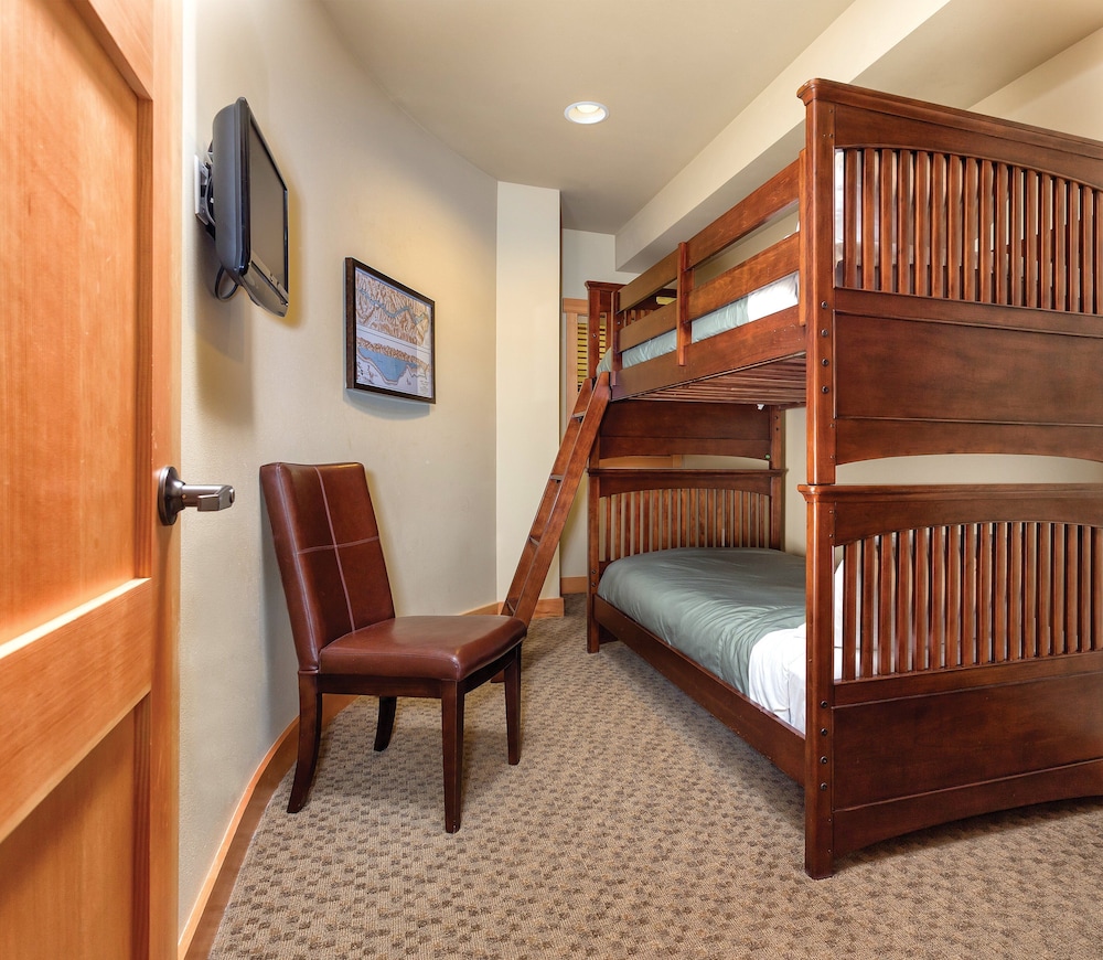 Worldmark Chelan Lake House 40/52