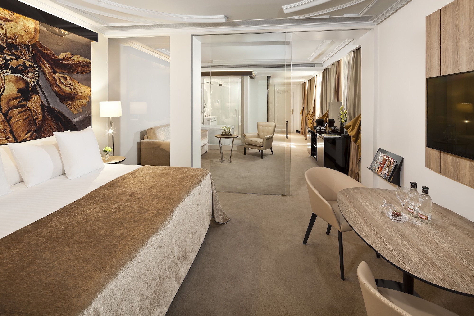 1 Bedroom, Red Level, Suite, King Bed، Palacio de Los Duques Gran Melia 2/7