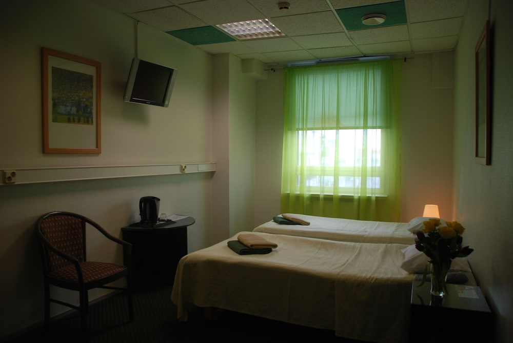 Center Hotel 27/62
