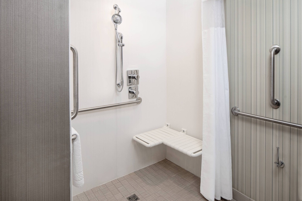 Courtyard By Marriott Dallas Downtown Reunion District 5/45