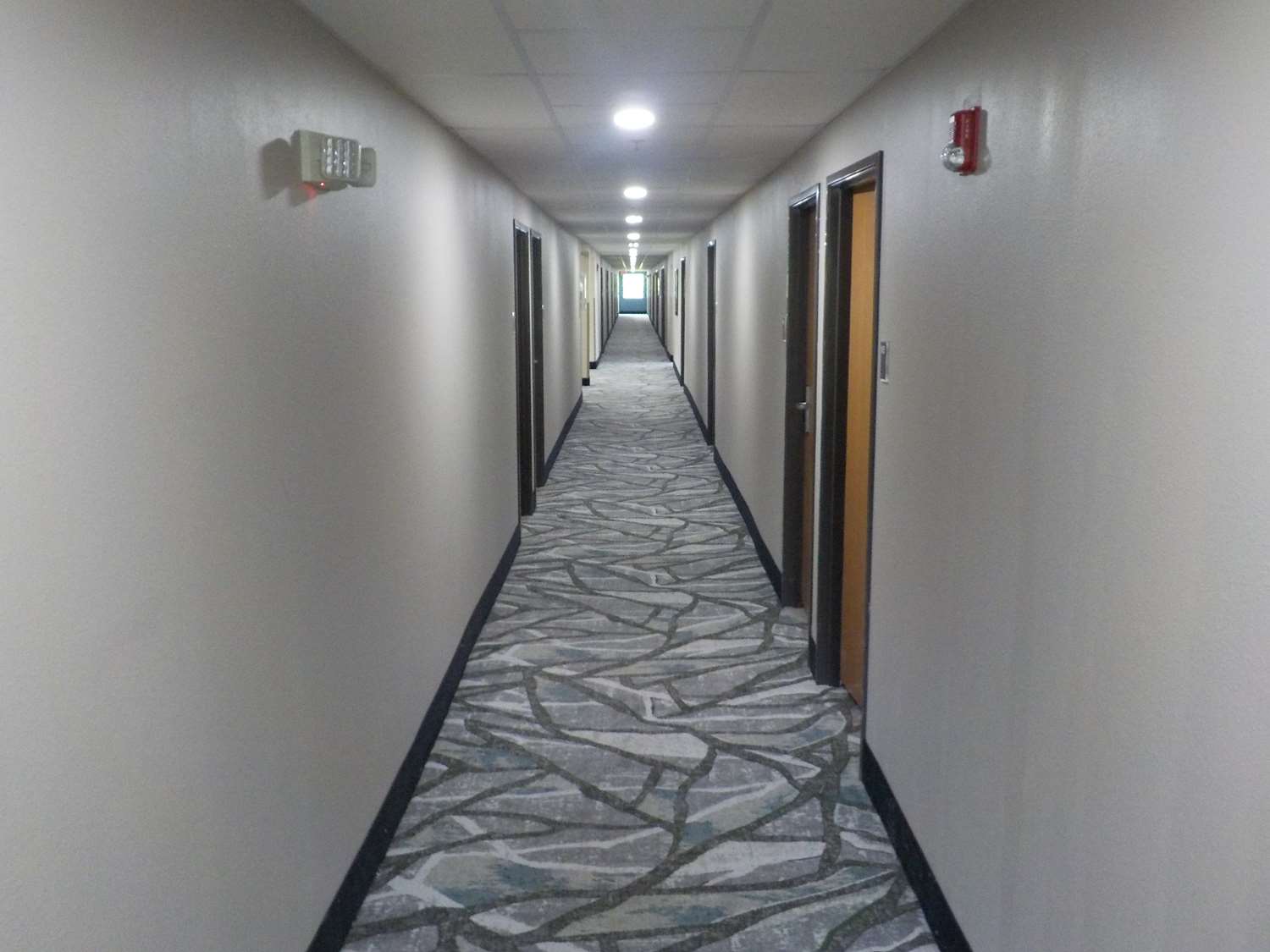 MJ Inn & Suites Marienville 10/20