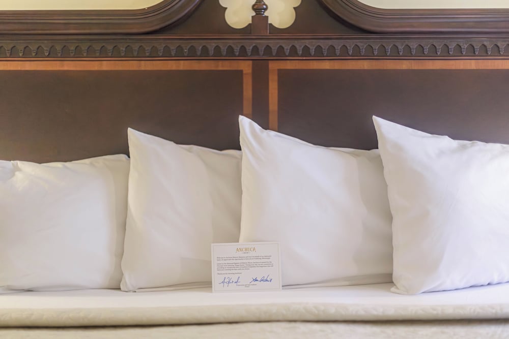Anchuca Historic Mansion & Inn 23/49