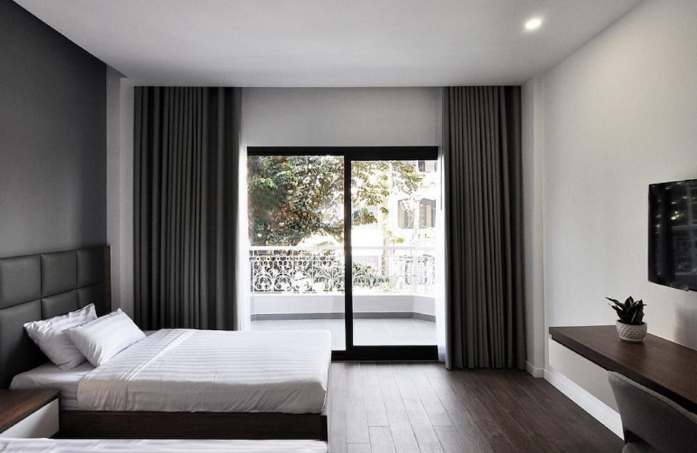 Royal Dragon Boutique Hotel 18/59