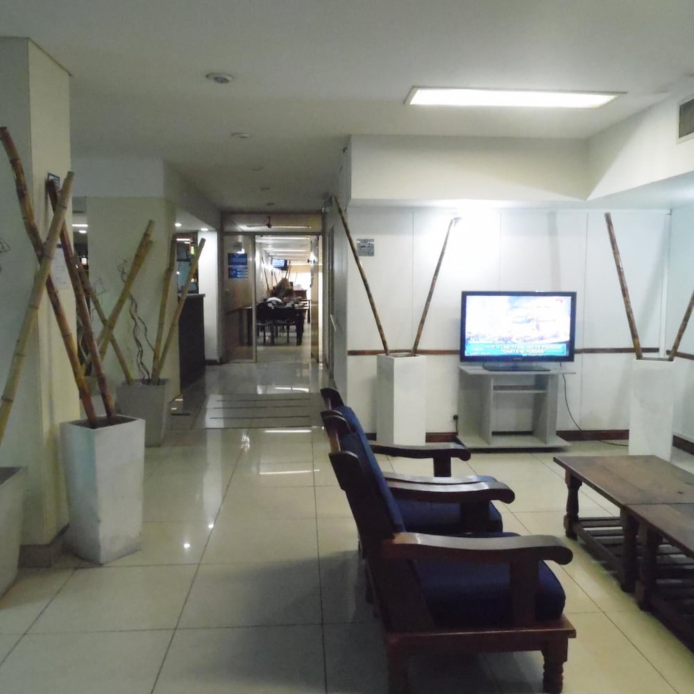 Hotel Adrazi 28/40
