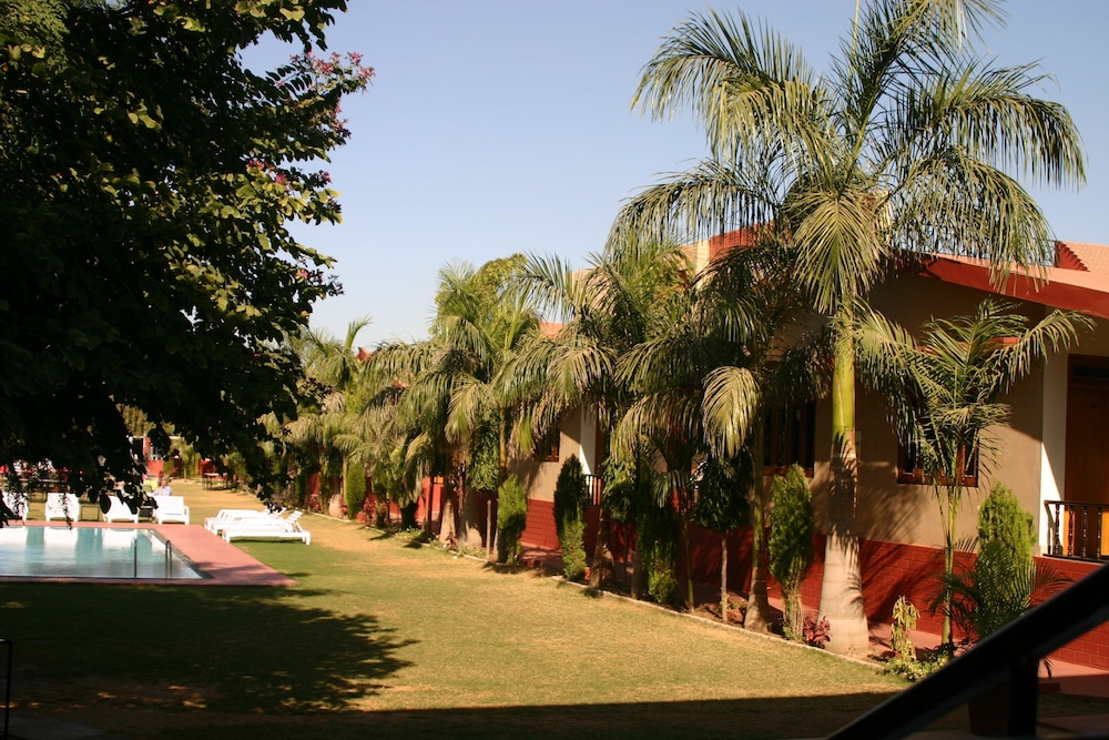 Hotel Ranthambore Regency 38/50