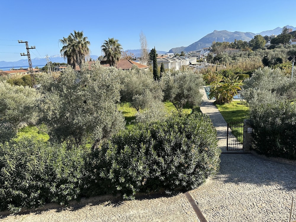 Agriturismo Villa Cefala 61/66